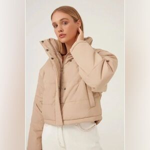 FIFTH LABEL REMAKE PUFFER milk tea/latte small cropped puffer